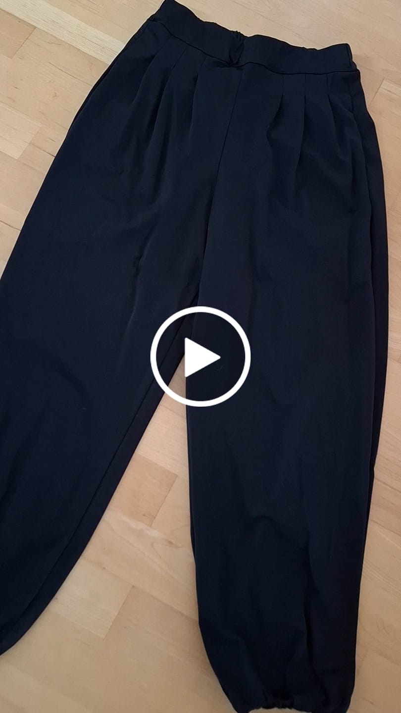 Customer video review of Butterstoff Ballon Hose schwarz