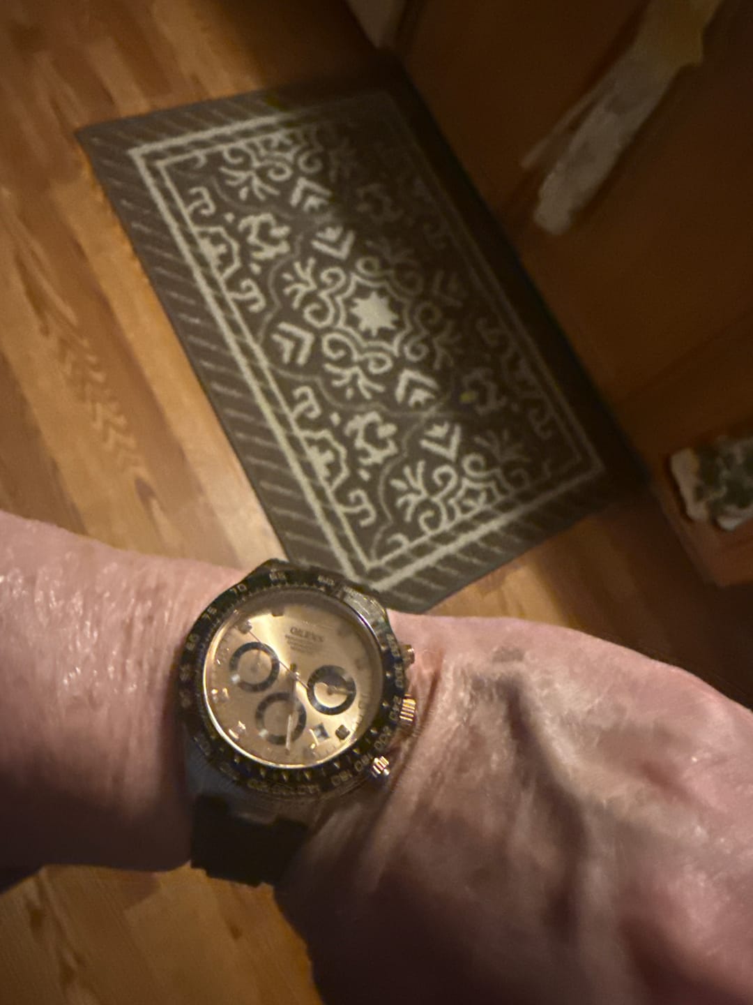 Customer photo review of OLEVS - Master