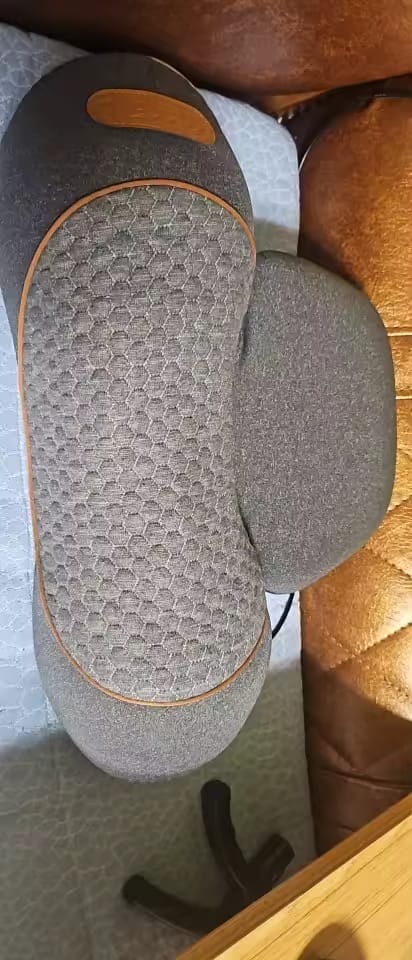 Customer photo review of NeckRelease Pro™ - Adaptive 3-Phasen-Nackenentlastung