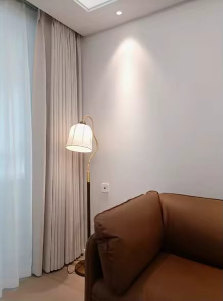 Customer photo review of Cortina Luxuosa 100% Blackout Chenille Branca Sob Medida - Ivoire