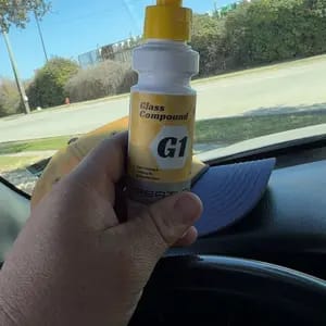 Customer photo review of Pulizia Vetri Auto Rimuove Macchie E Oli Stradali