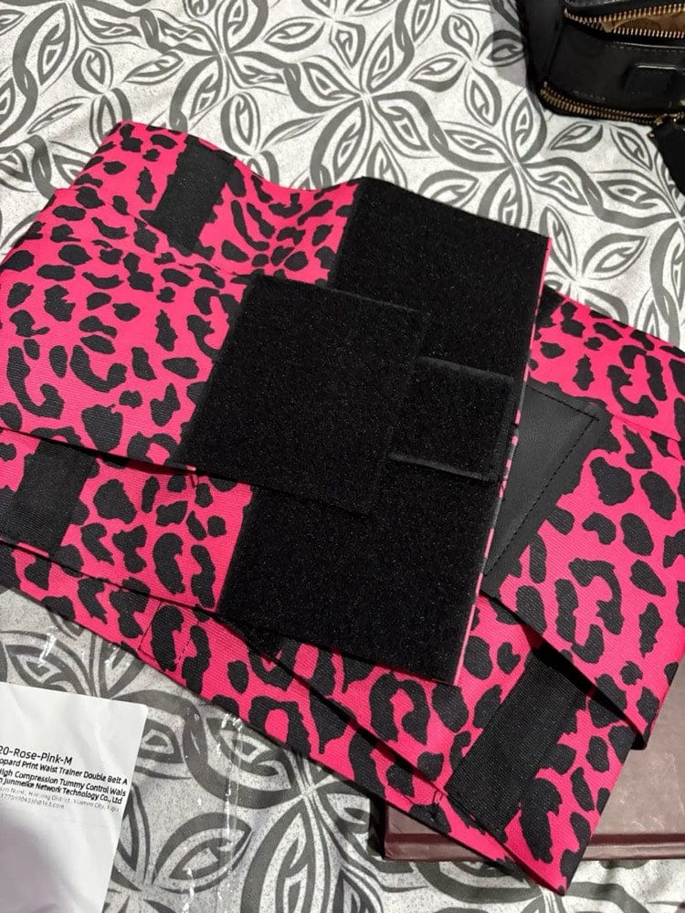 Customer photo review of Triple-Wrap Sculpting Waist Belt