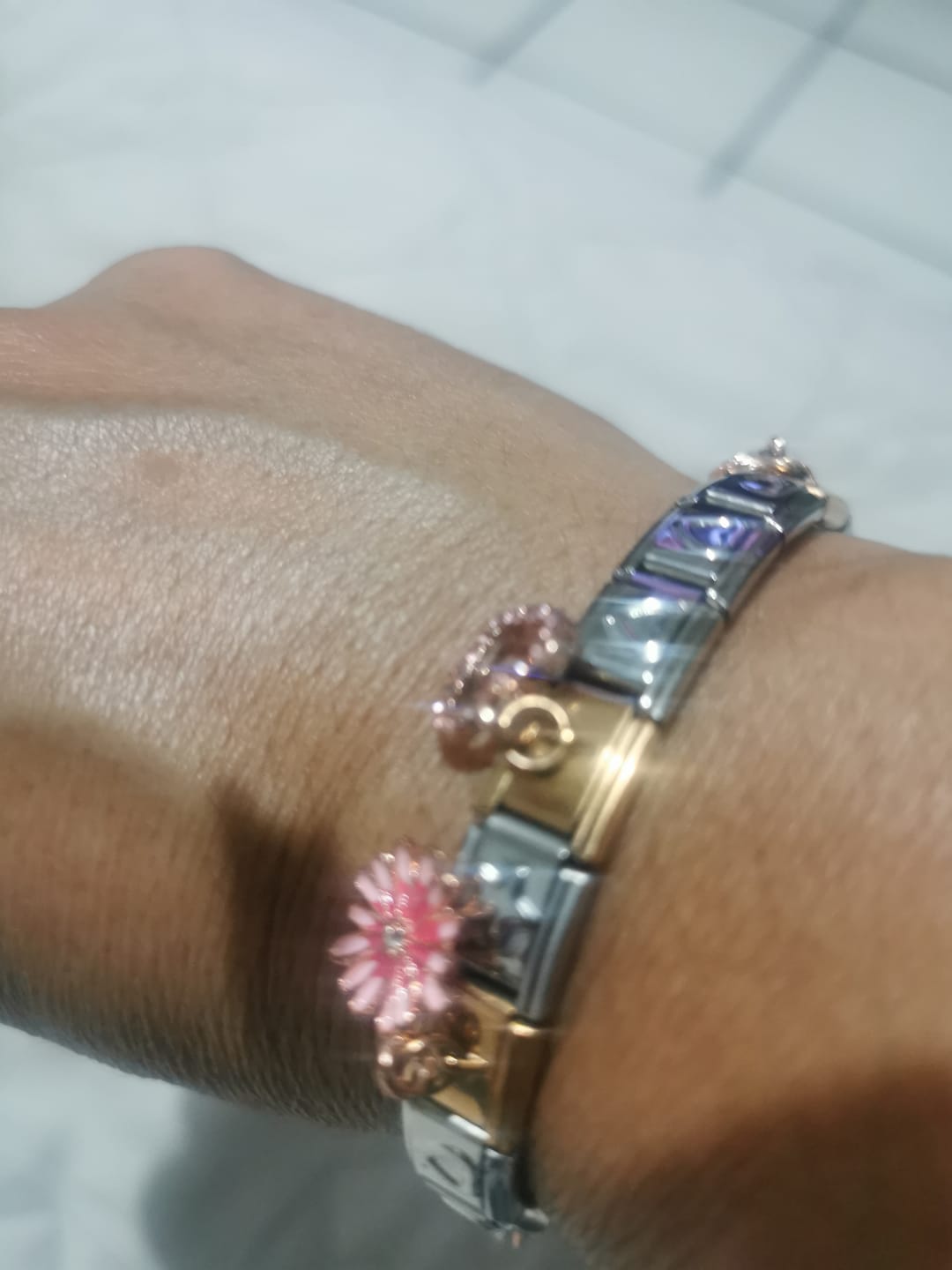 Customer photo review of Pulsera Corazones Italiana para Charms