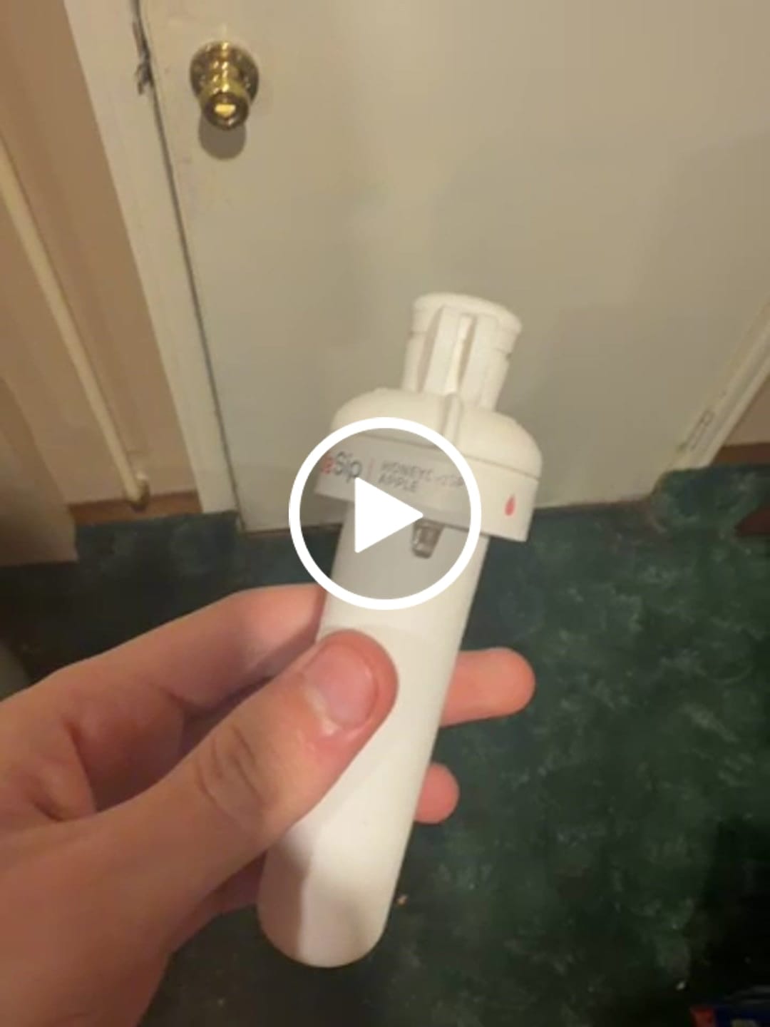 Customer video review of LifeSip Honeycrisp Apple