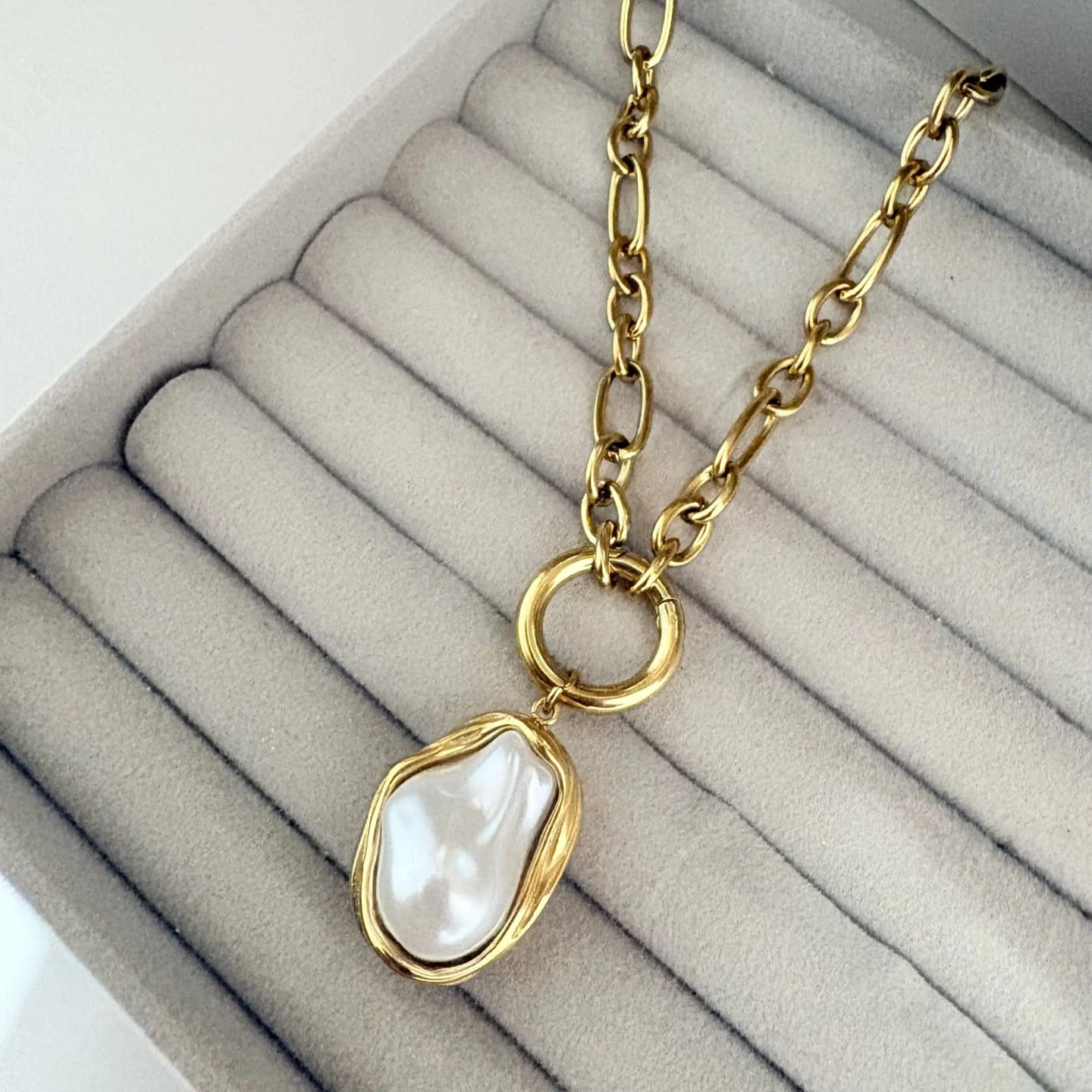 Customer photo review of Baroque Gold Lariat