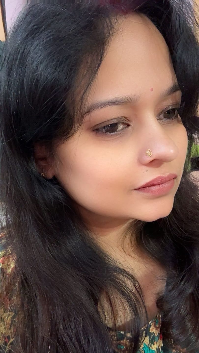 Customer photo review of Double Charm Screw Nose Pin