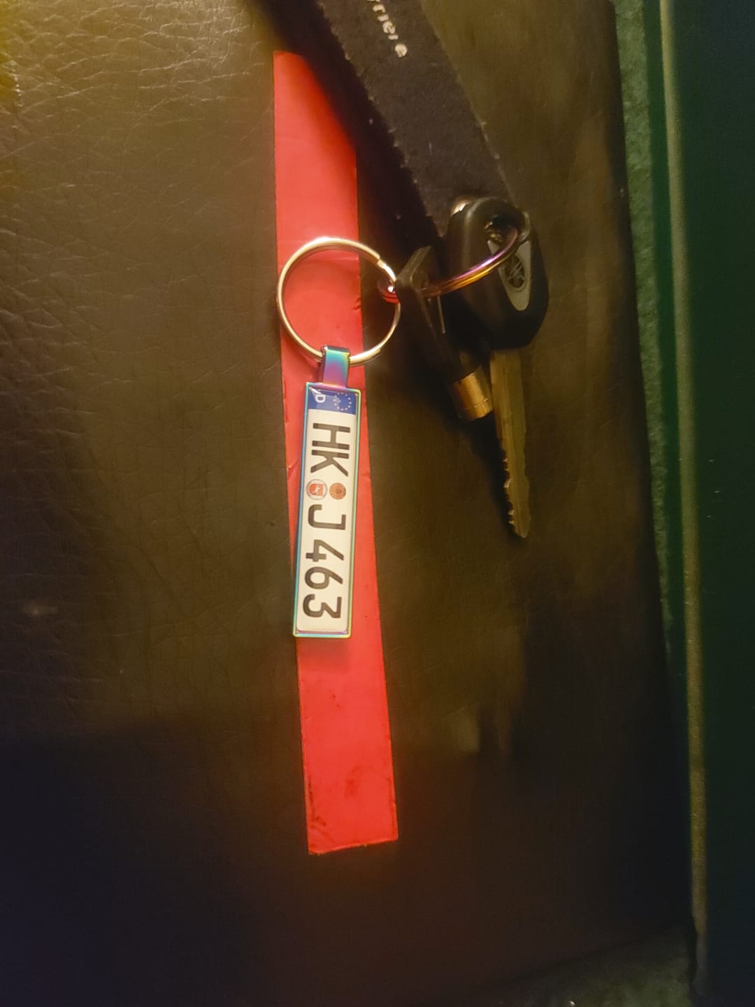 Customer photo review of Kennzeichen Schlüsselanhänger Mini Nummernschild Metall