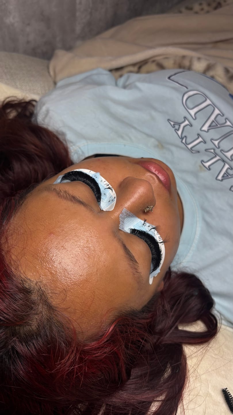 Customer photo review of VEYESINC Cashmere Lashes - 0.03MM