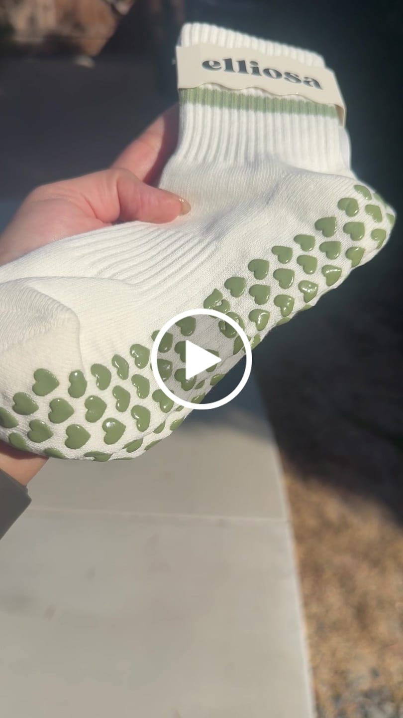 Customer video review of Grip Stripes - Matcha Cream