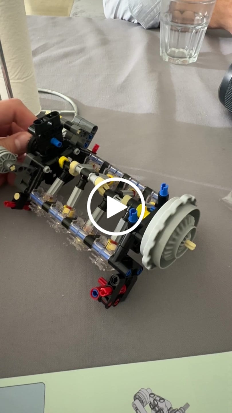 Customer video review of Motorised V8 Engine