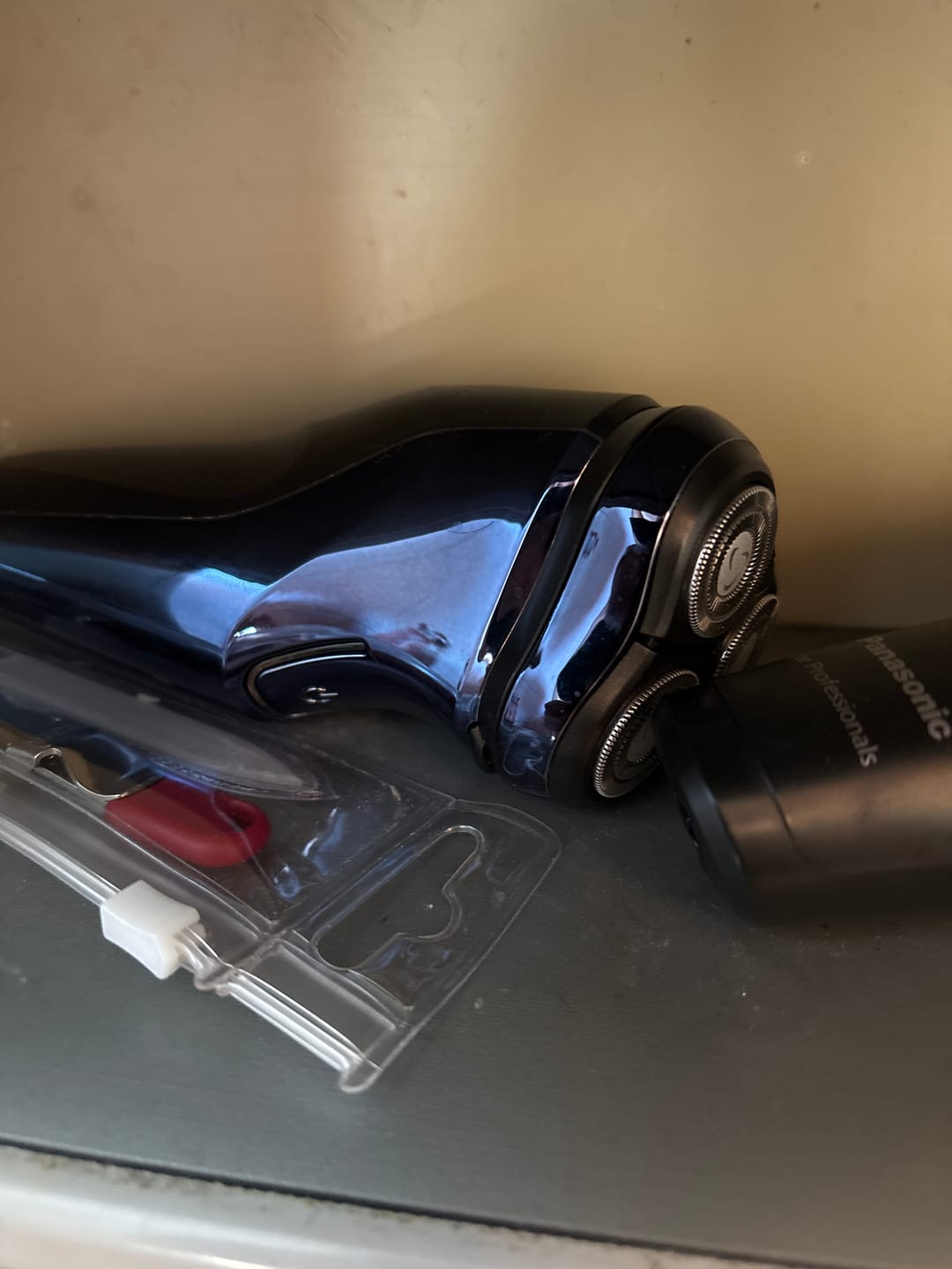 Customer photo review of Oryzom ProCut — Präzise 4D-Klingen und integrierter Trimmer für eine gründliche und angenehme Rasur