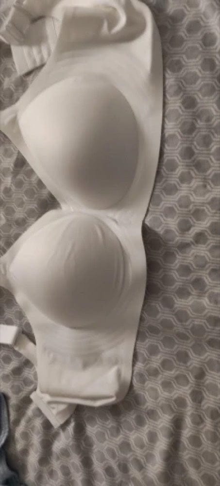 Customer photo review of Wireless Lift Everyday Bra