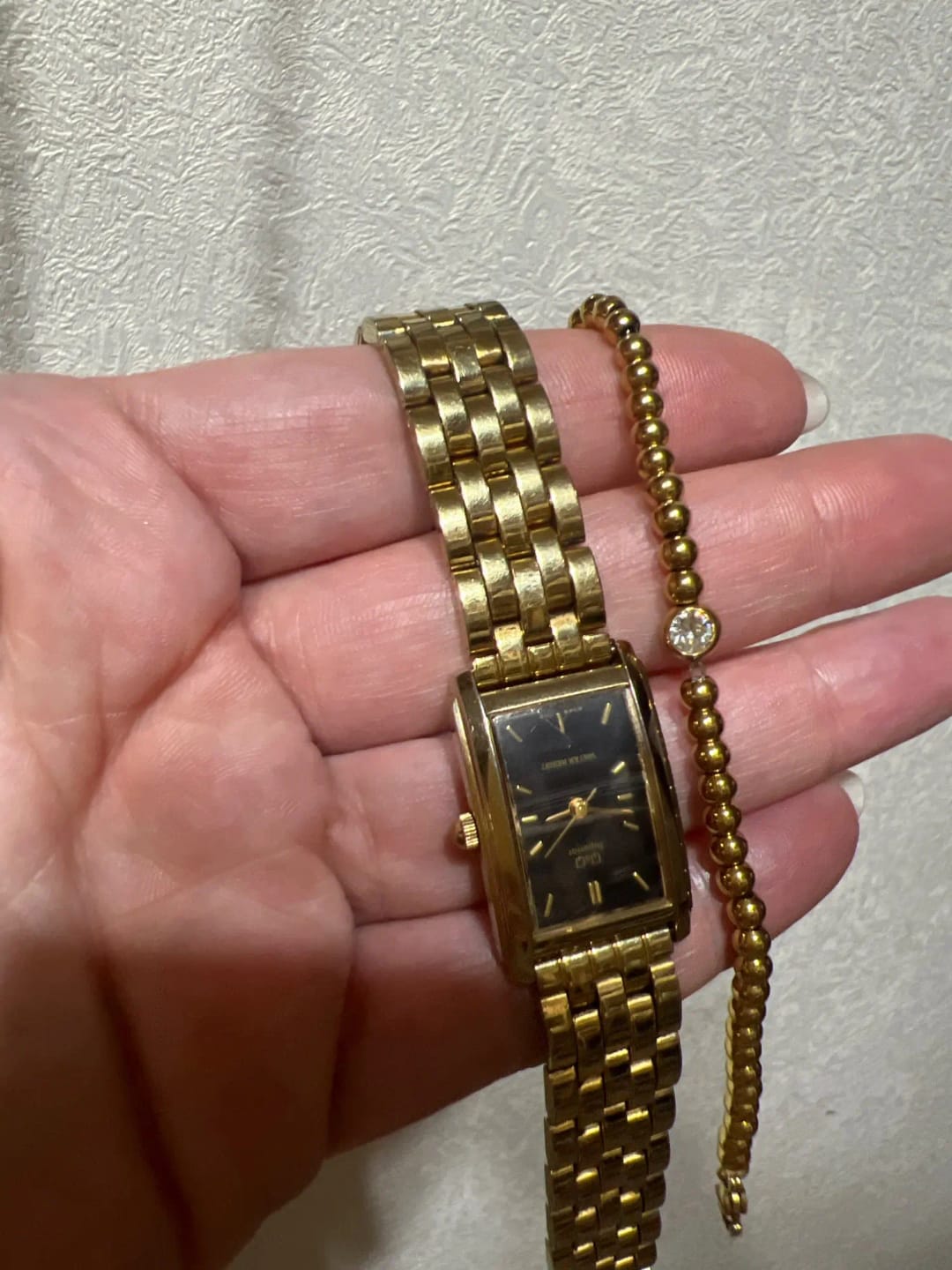 Customer photo review of Solitaire Bead Bracelet