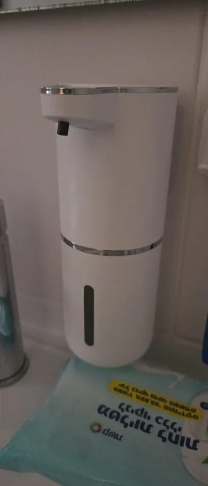 Customer photo review of Liquid Foma Soap Dispenser - Turn Your Everyday Handwashing Into a Smarter Experience