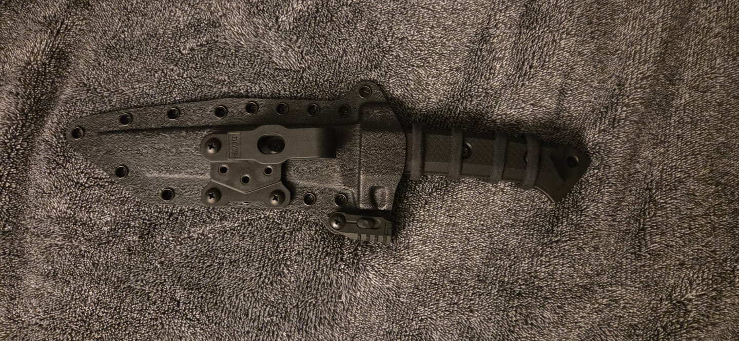Customer photo review of Riptide Tanto Serrated