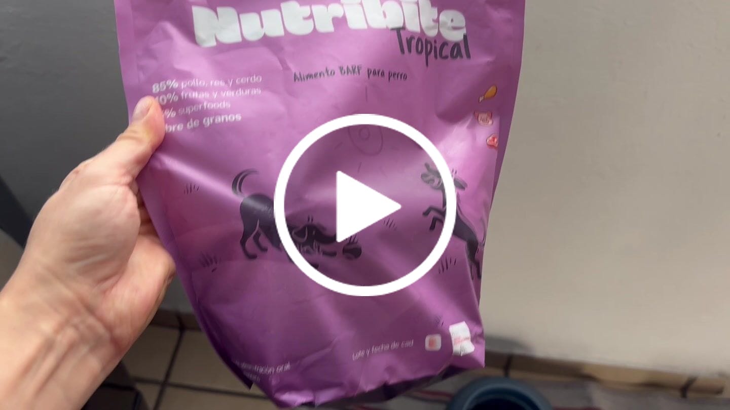 Customer video review of Nutribite I Dieta BARF para perros. Natural y congelada. Lista para servir.