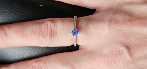 Customer photo review of Ocean Glow Zirconia Ring