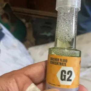 Customer photo review of Pulizia Vetri Auto Rimuove Macchie E Oli Stradali