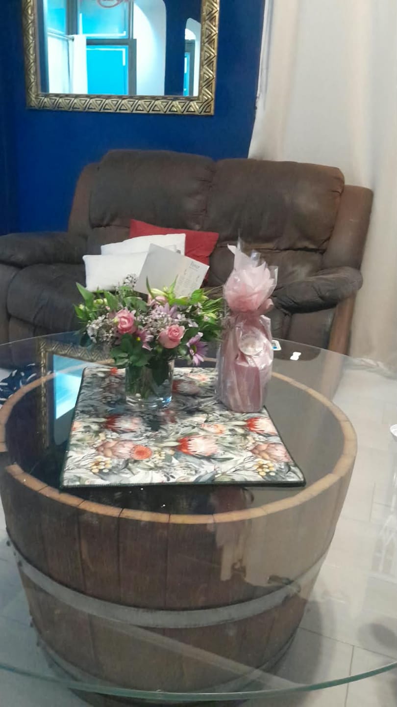 Customer photo review of Love and Light Flower Gift Set