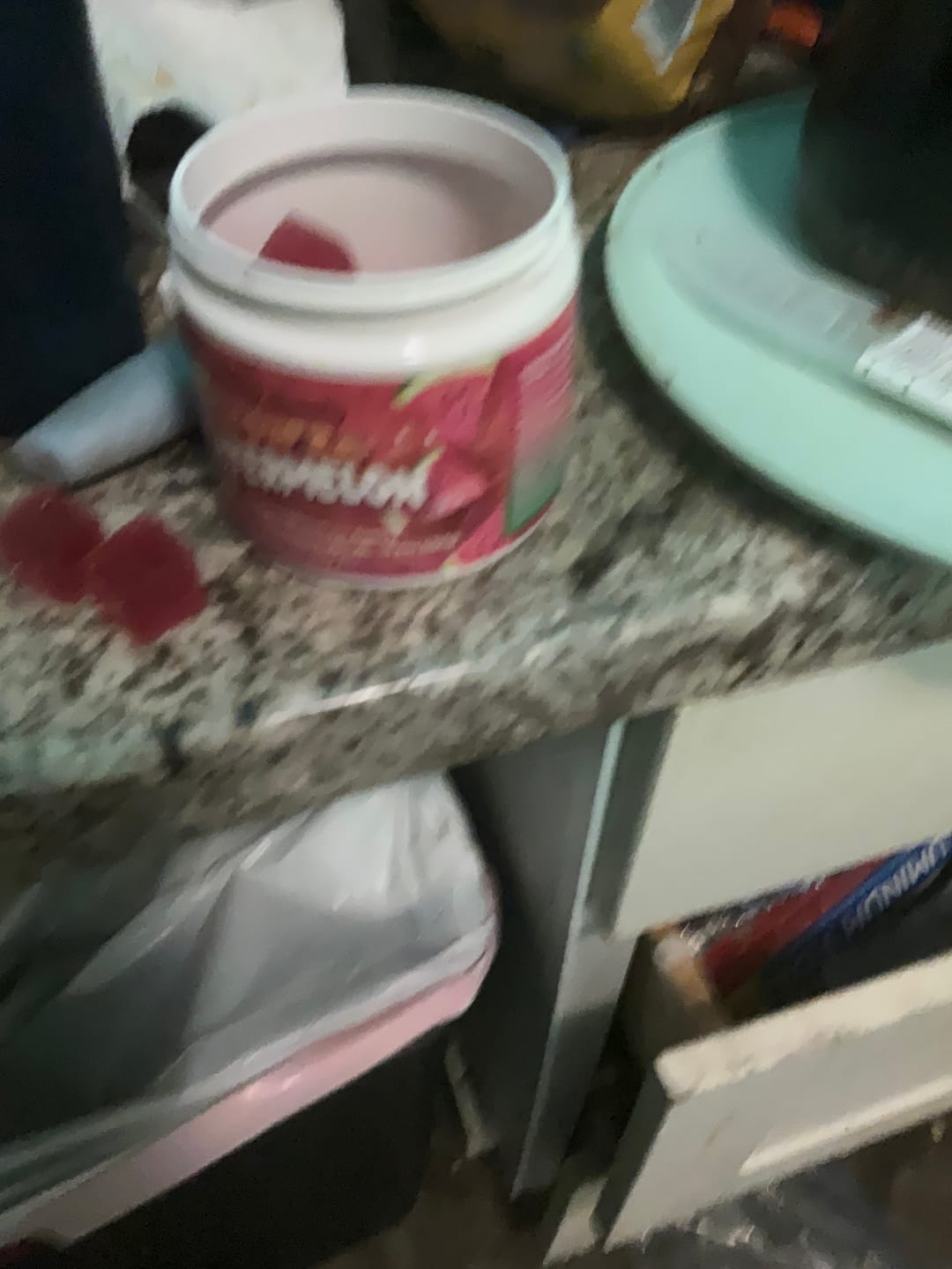 Customer photo review of 900MG Yummy Gummy D9