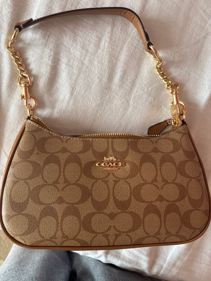 Customer photo review of COACH Teri Shoulder Bag