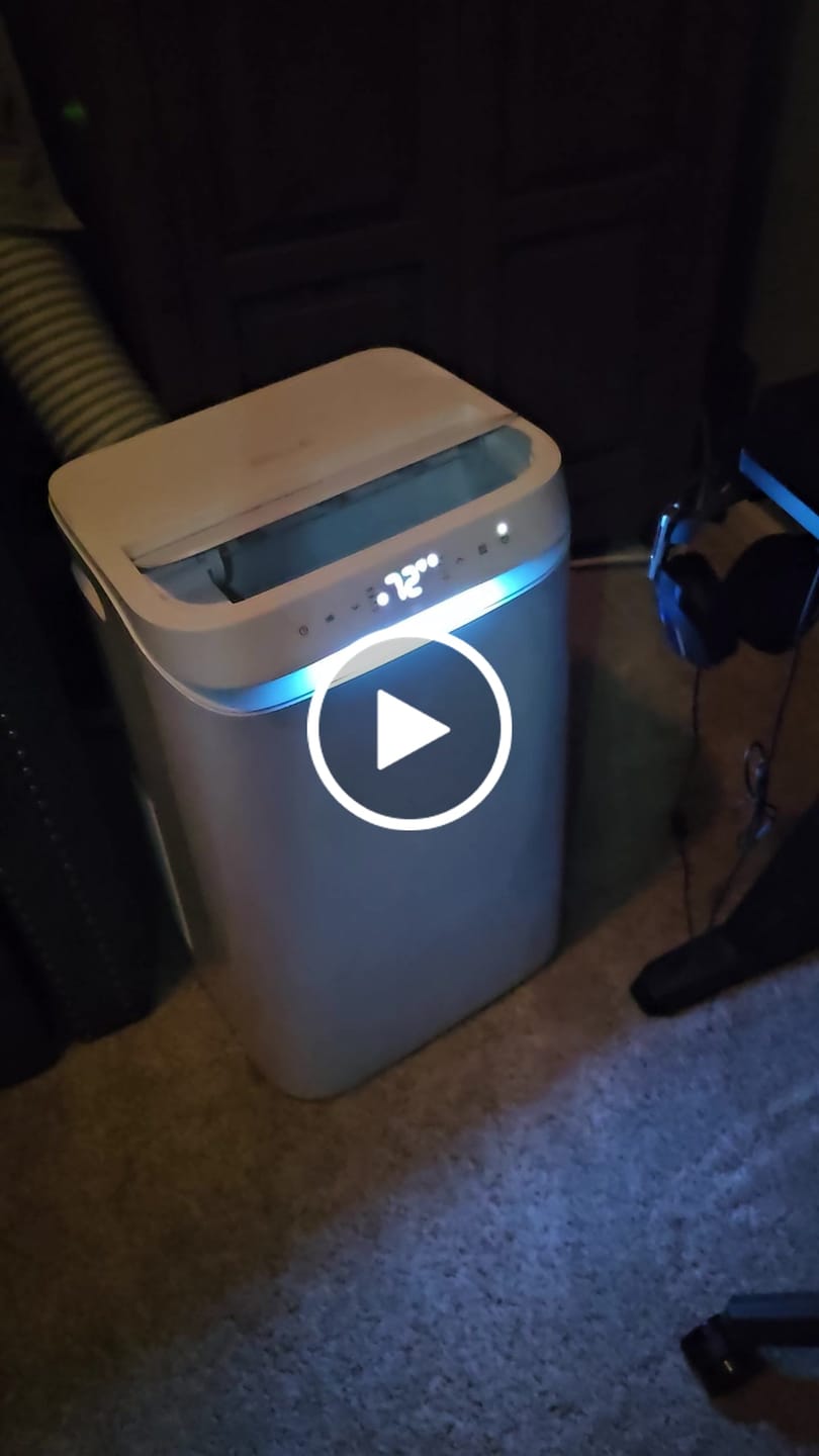 Customer video review of DELLA 14,000 BTU Drainage-Free Portable Air Conditioner for Rooms Up to 450 Sq. Ft.