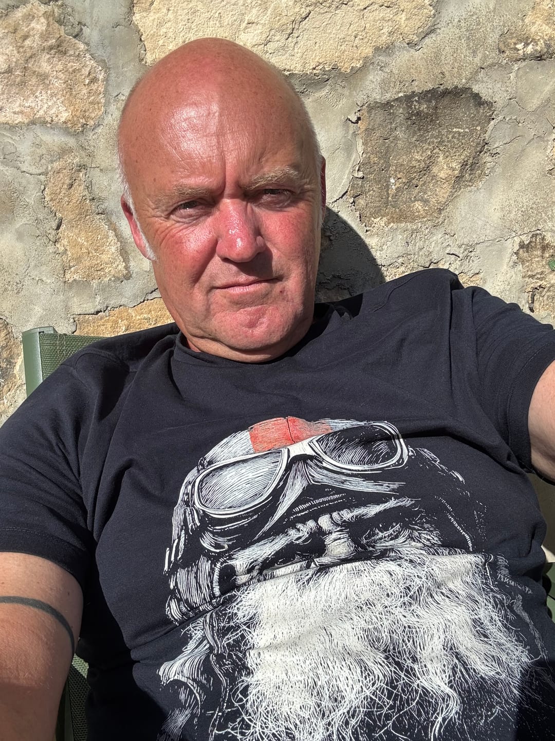 Customer photo review of Darwin Rider 46 T-Shirt