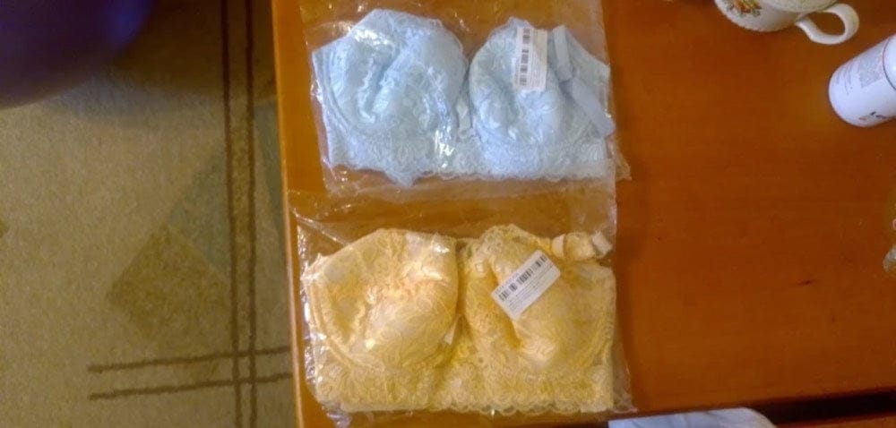 Customer photo review of Full-Coverage Lace Comfort Bra