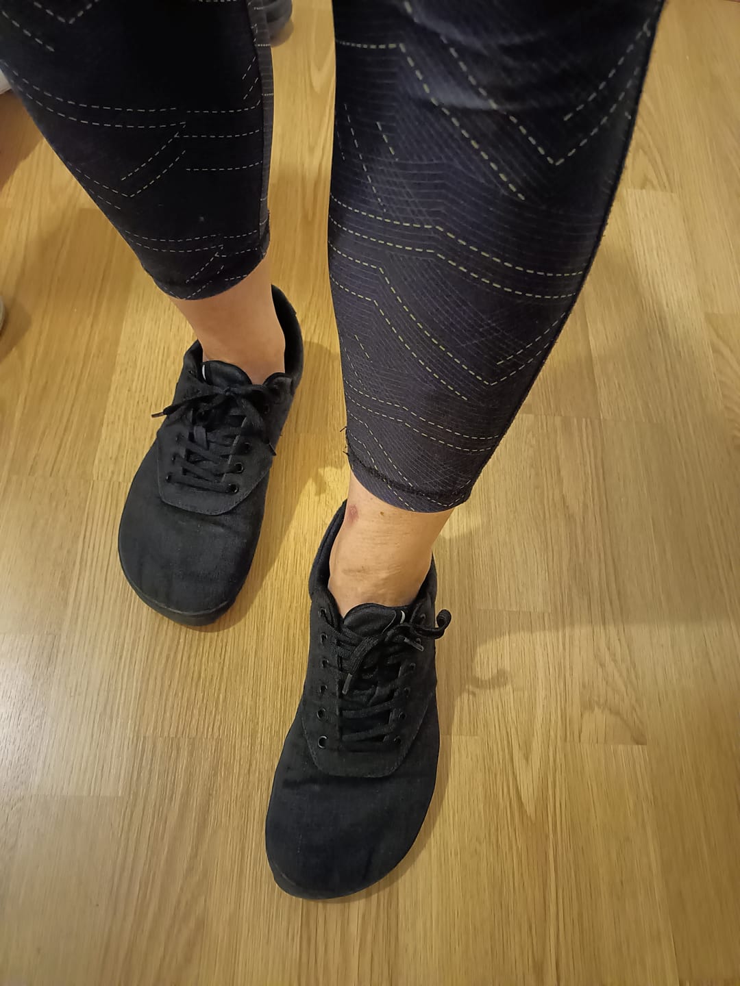 Customer photo review of Vaistoa Huoleton -paljasjalkasneakerit