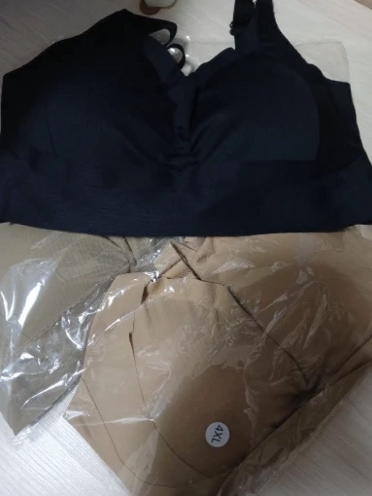 Customer photo review of Ribbed Push-Up Bralette (3-Pack)