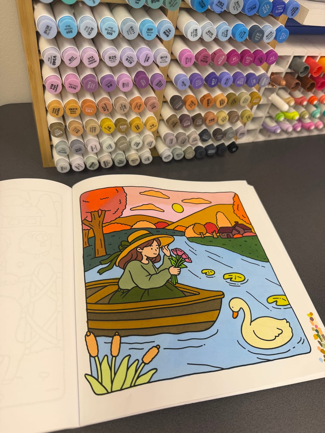 Customer photo review of Ohuhu Honolulu 120 Colors Dual Tips Alcohol Art Markers (New Color Codes)