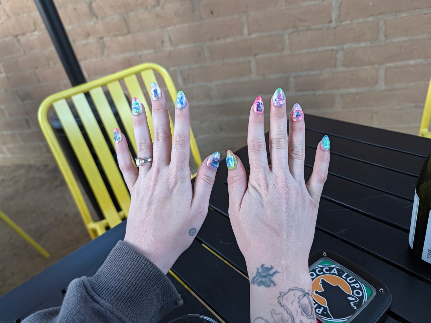 Customer photo review of Kawaii Handmade Frutiger Aero Press On Nails