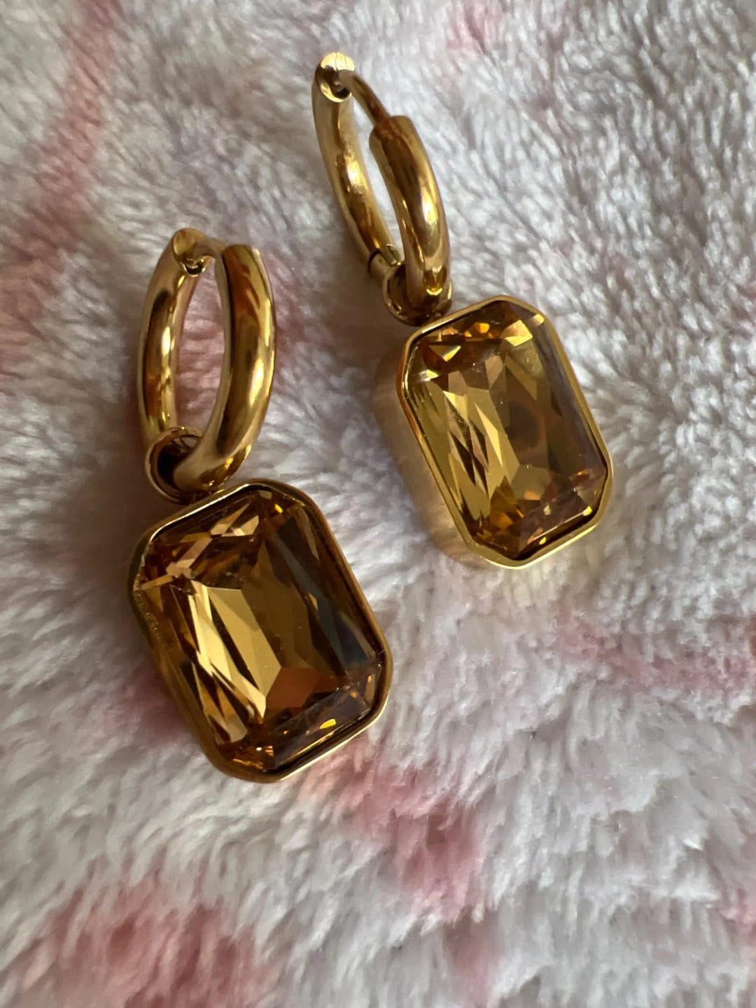 Customer photo review of Golden Radiance Geometry Earrings