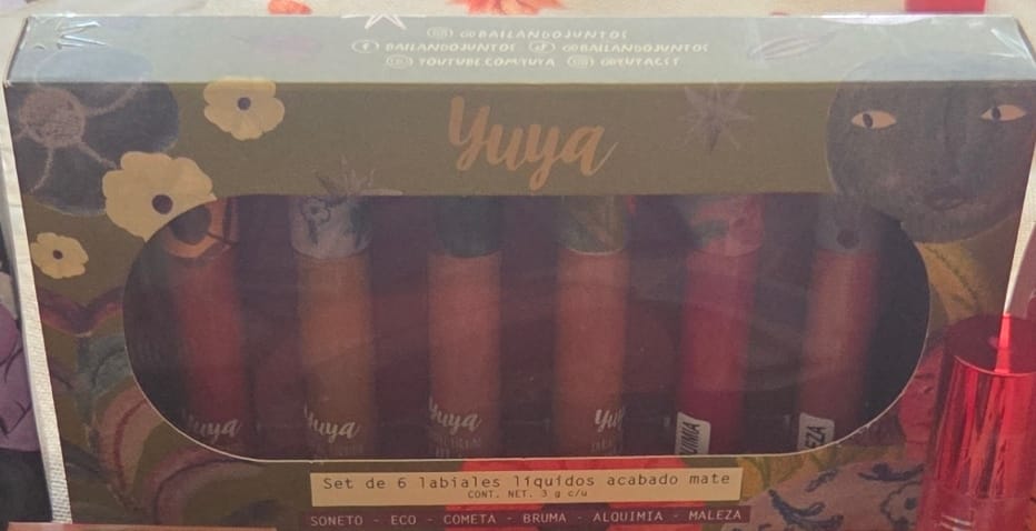 Customer photo review of Set de 6 Labiales Líquidos Mate Yuya 2024 (Alquimia, Soneto, Bruma, Eco, Cometa, Maleza)