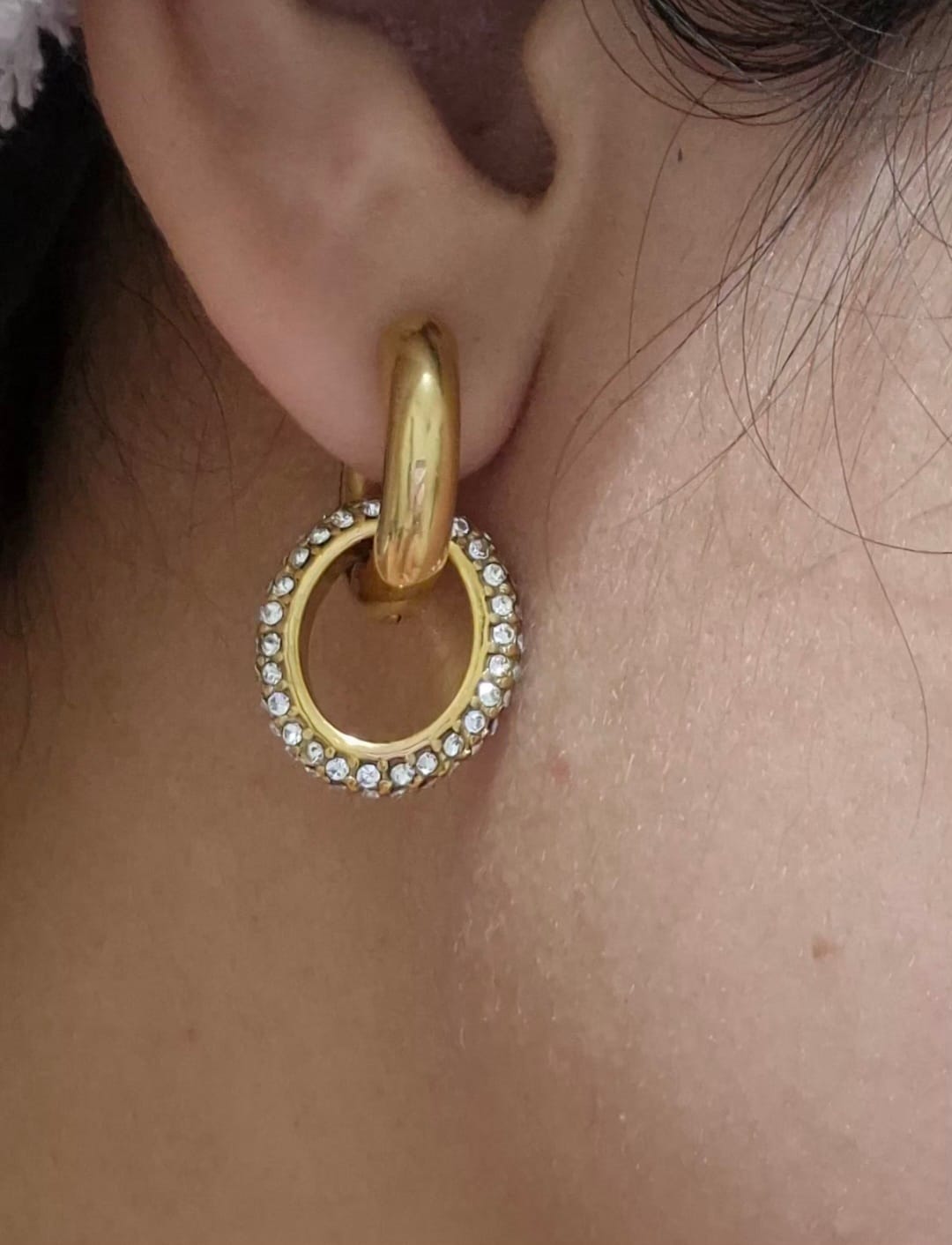 Customer photo review of Par Arracada Con Circulo Zirconias 2 en 1