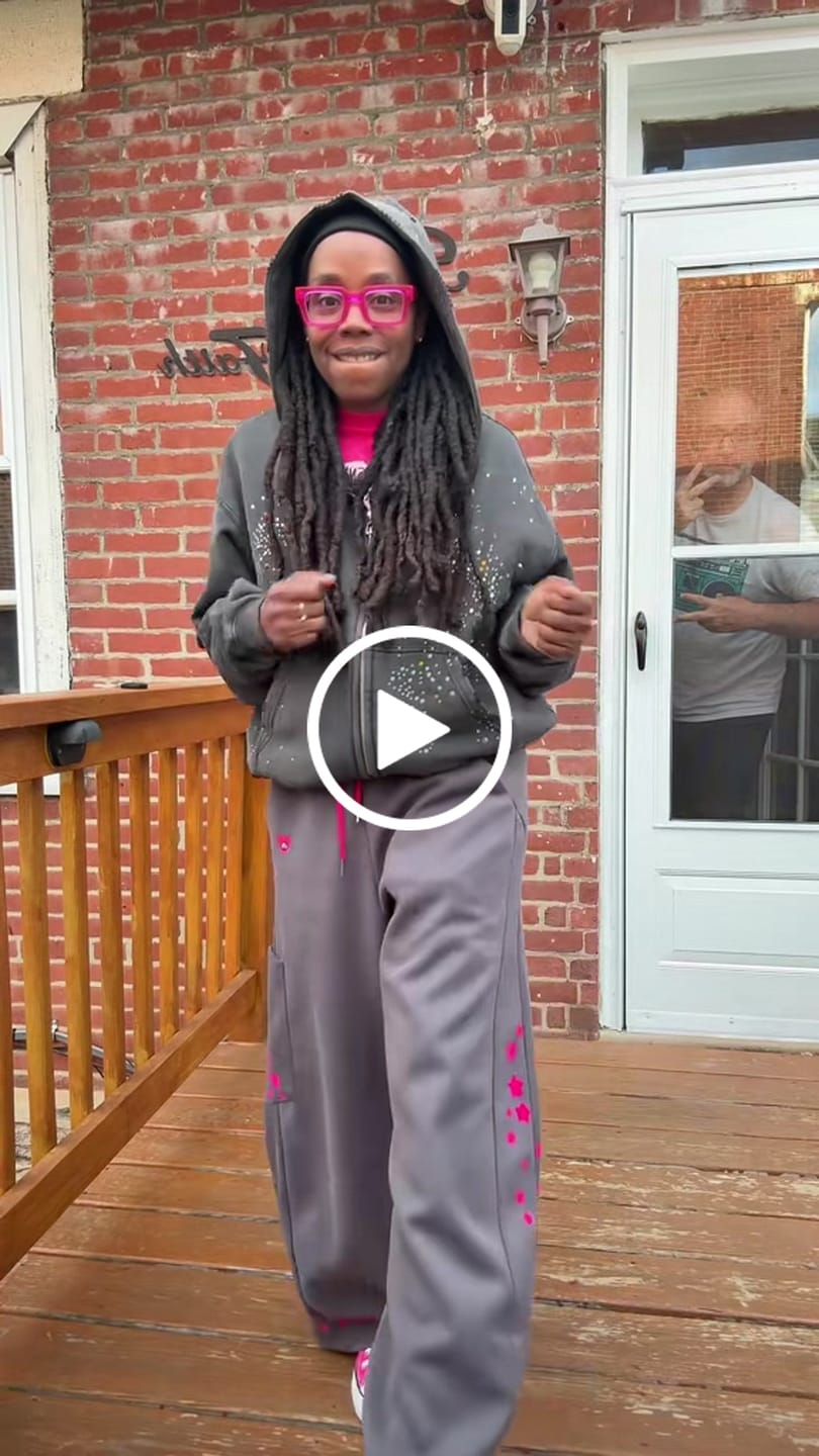Customer video review of Aelfric Eden Rhinestone Regular Zip Up Hoodie