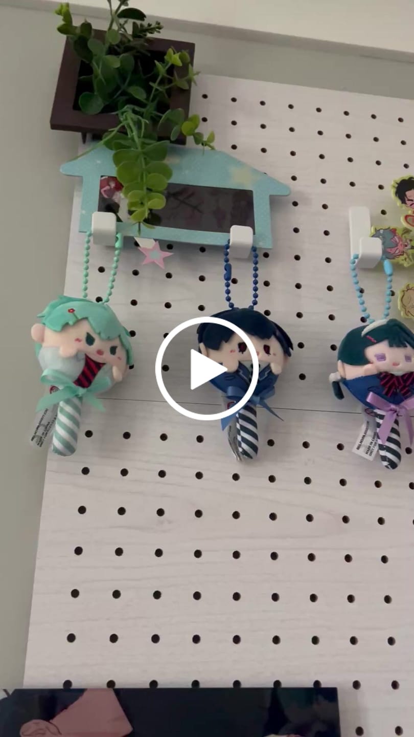 Customer video review of 【Not for sale】Alien Stage - 4th Anniversary - Film Reel or Windmill Stick (1 random item)