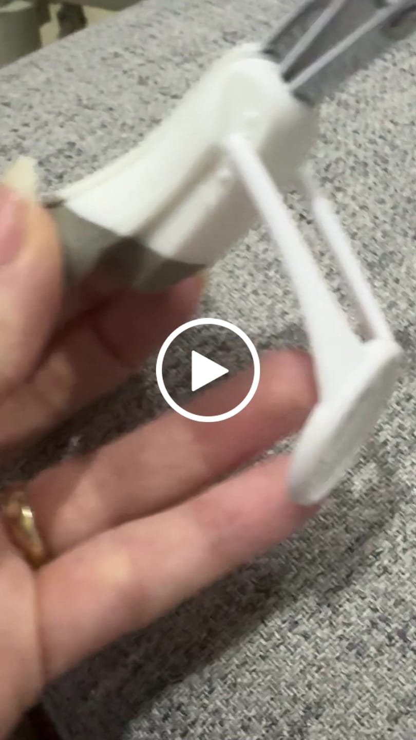 Customer video review of The First Years Arc Deluxe Nail Clipper with Magnifier