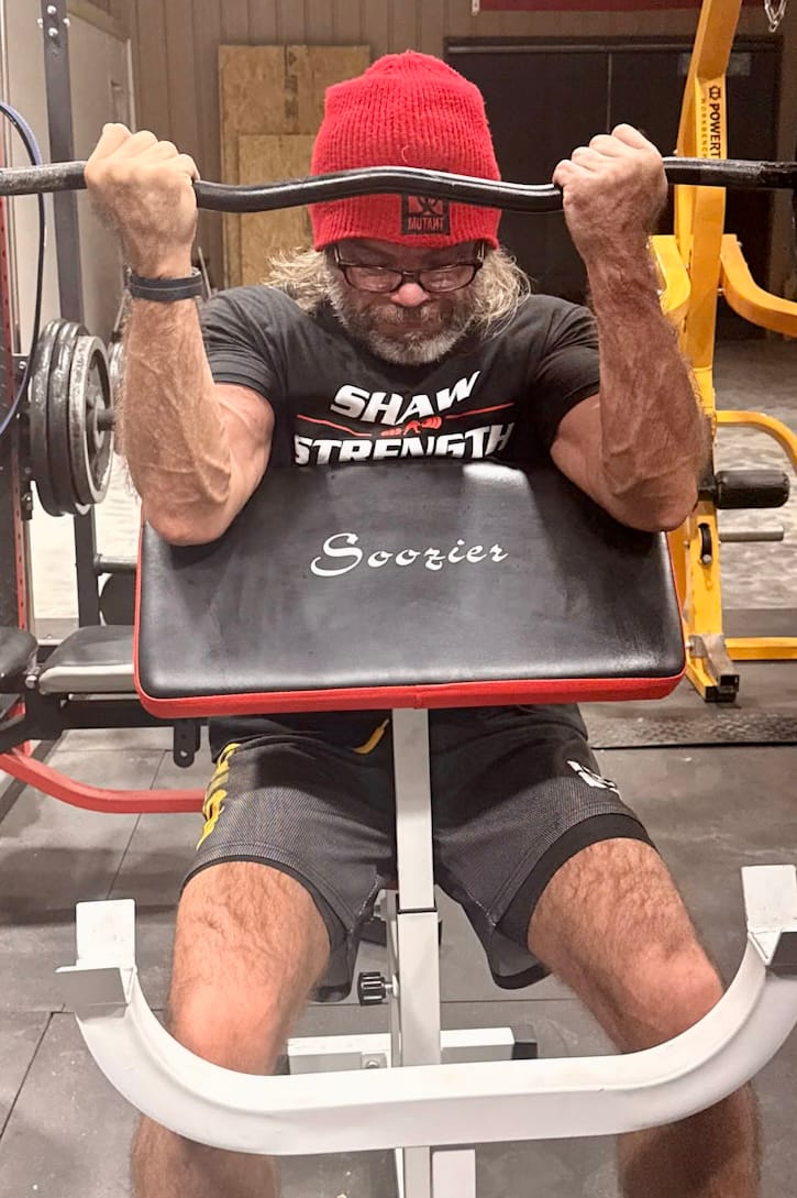 Customer photo review of SHAW STRENGTH RED DEADLIFT BAR T-SHIRT