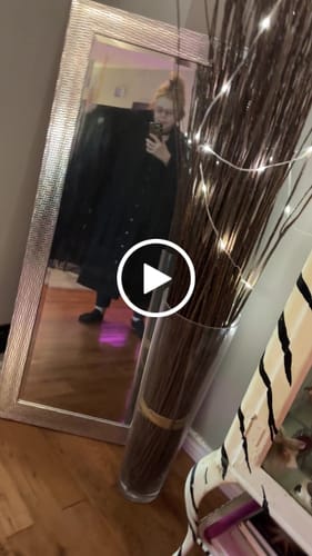 Customer video review of Plus Size Women Autumn Pure Color V-Neck Padded Long Coat
