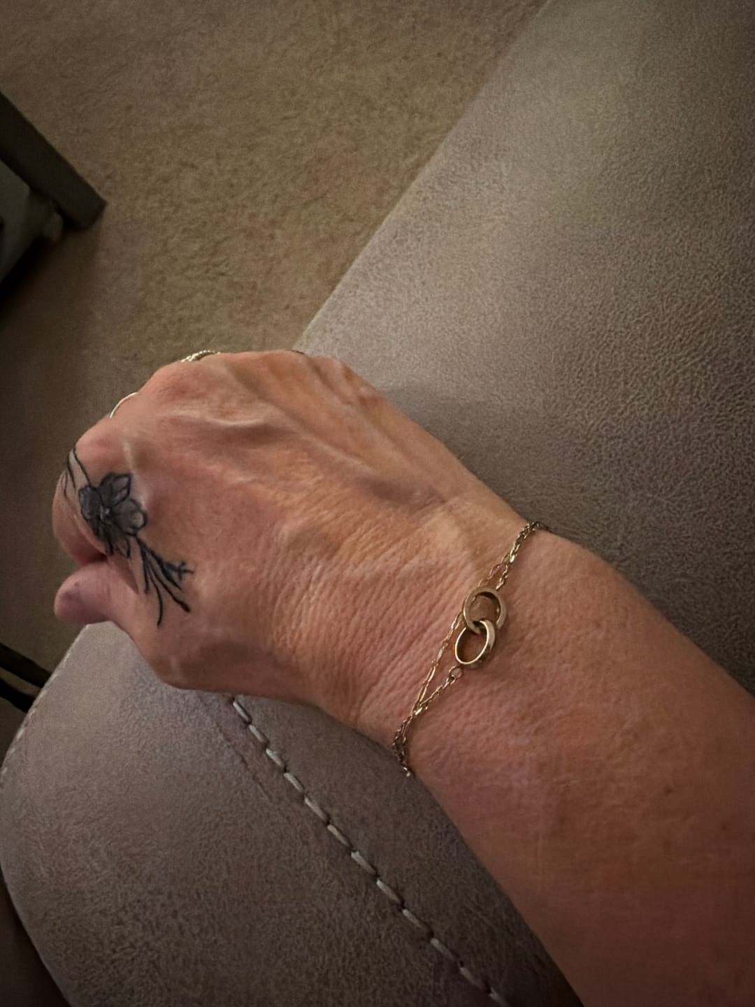 Customer photo review of Linked Bracelet