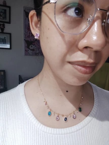 Customer photo review of Vivid Charm Necklace