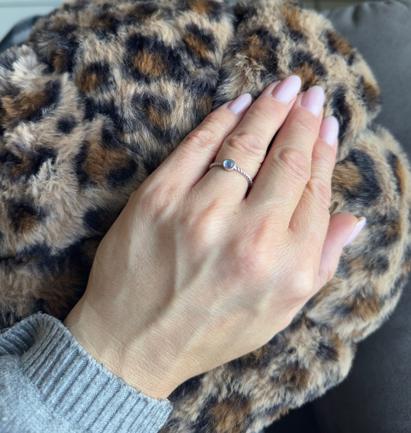Customer photo review of Mondstein Ring - Auge