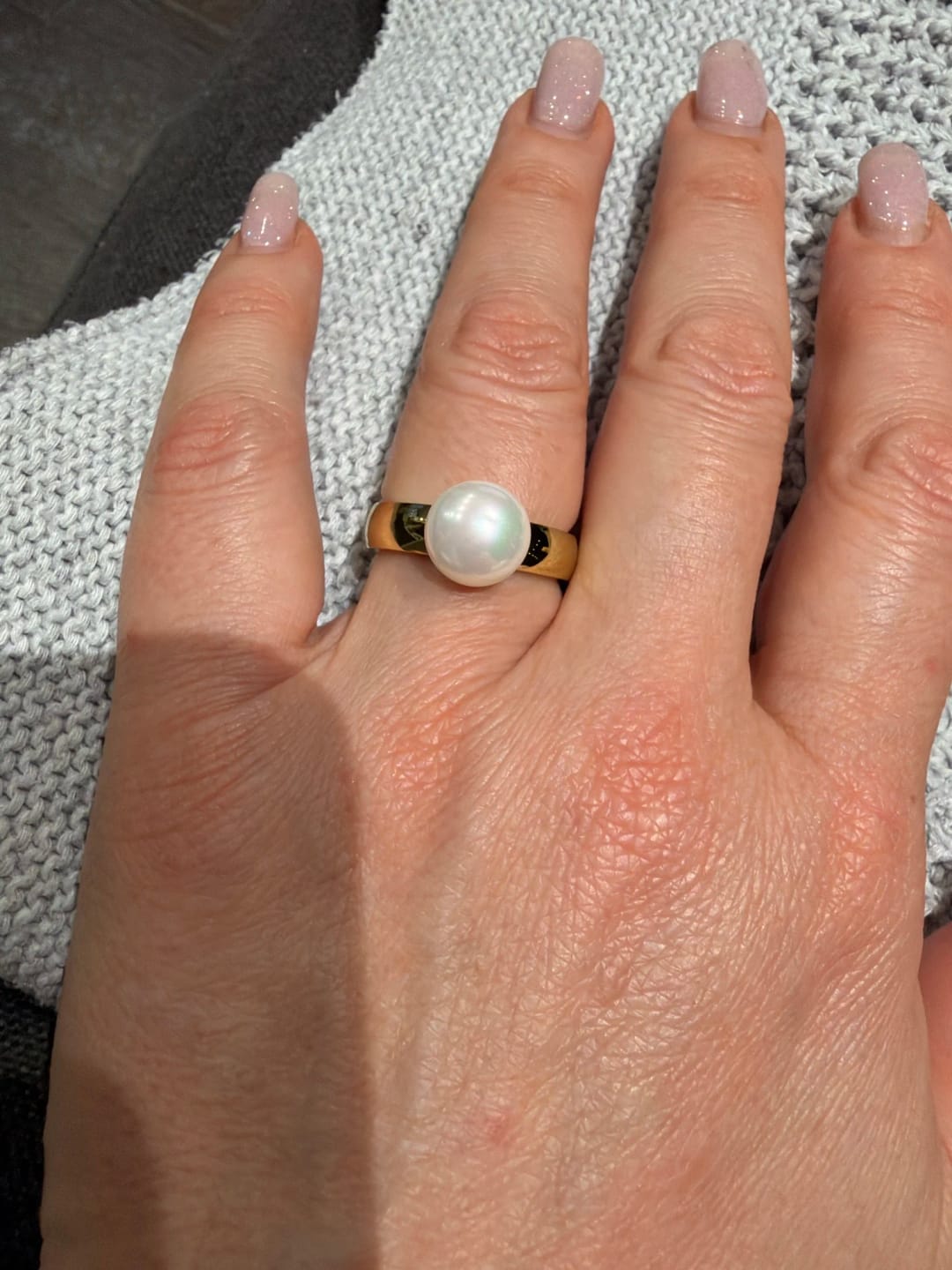 Customer photo review of Aura Pearl Band