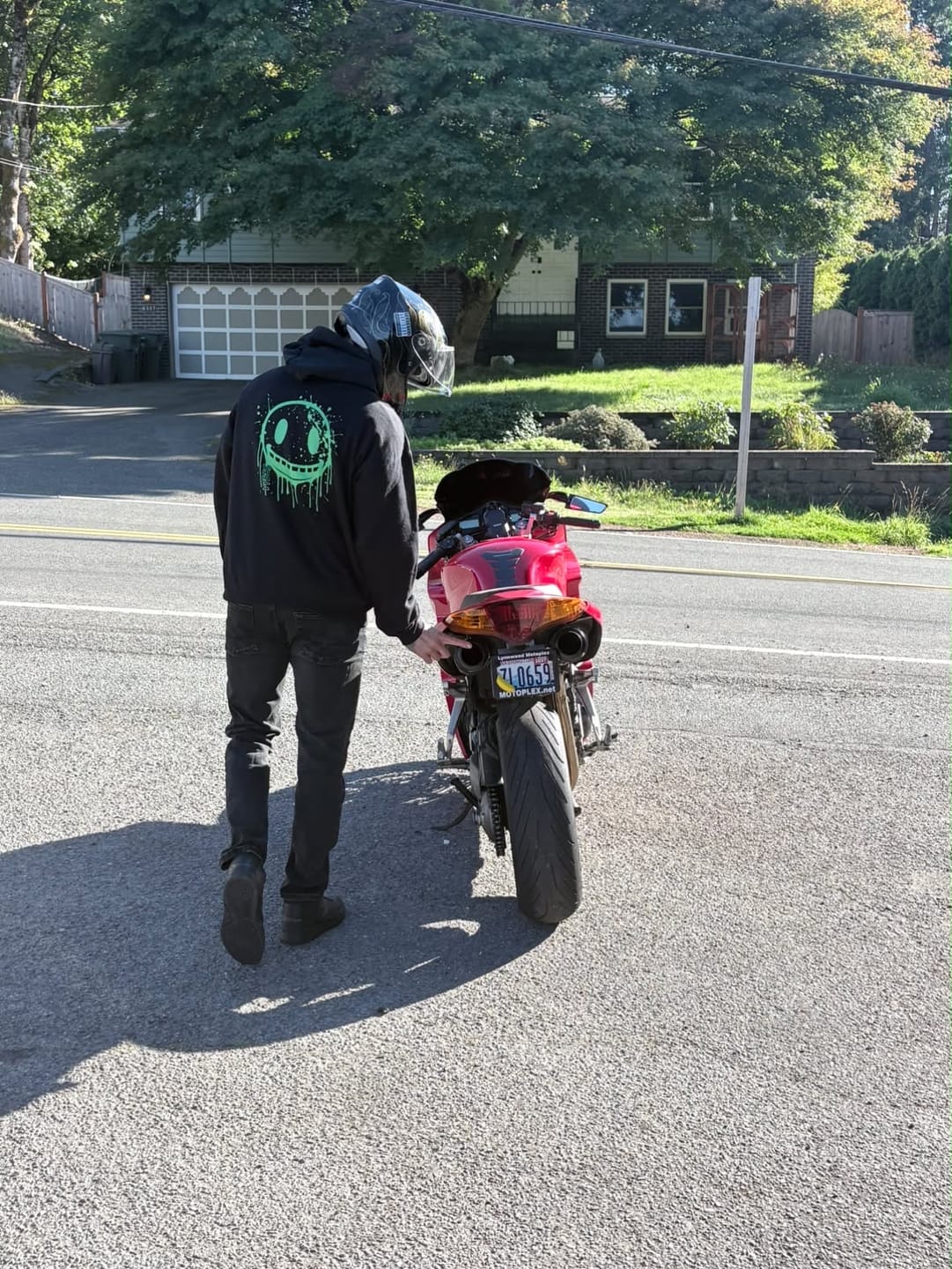 Customer photo review of Smiley Toxic Drip Hoodie