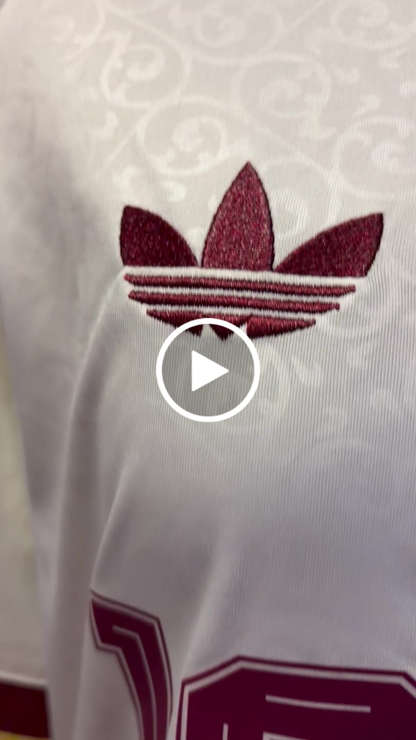 Customer video review of Maillot Espagne extérieur 2026 ⭐️⭐️