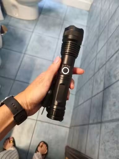 Customer photo review of Heavy-Duty Waterproof LED Flashlight - Telescopic Zoom Torch for Hiking