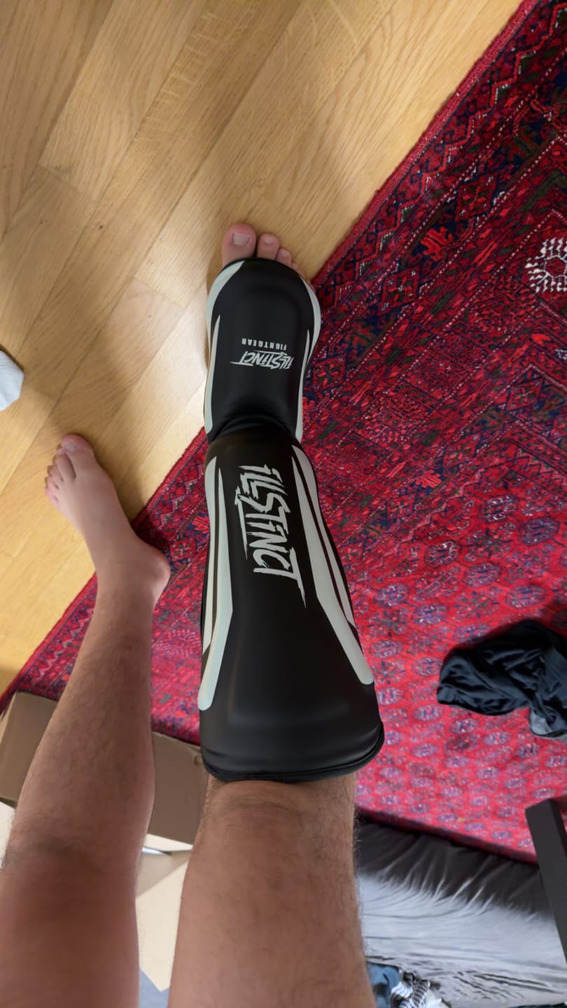 Customer photo review of Skilltech MMA-Sparring Handschuhe