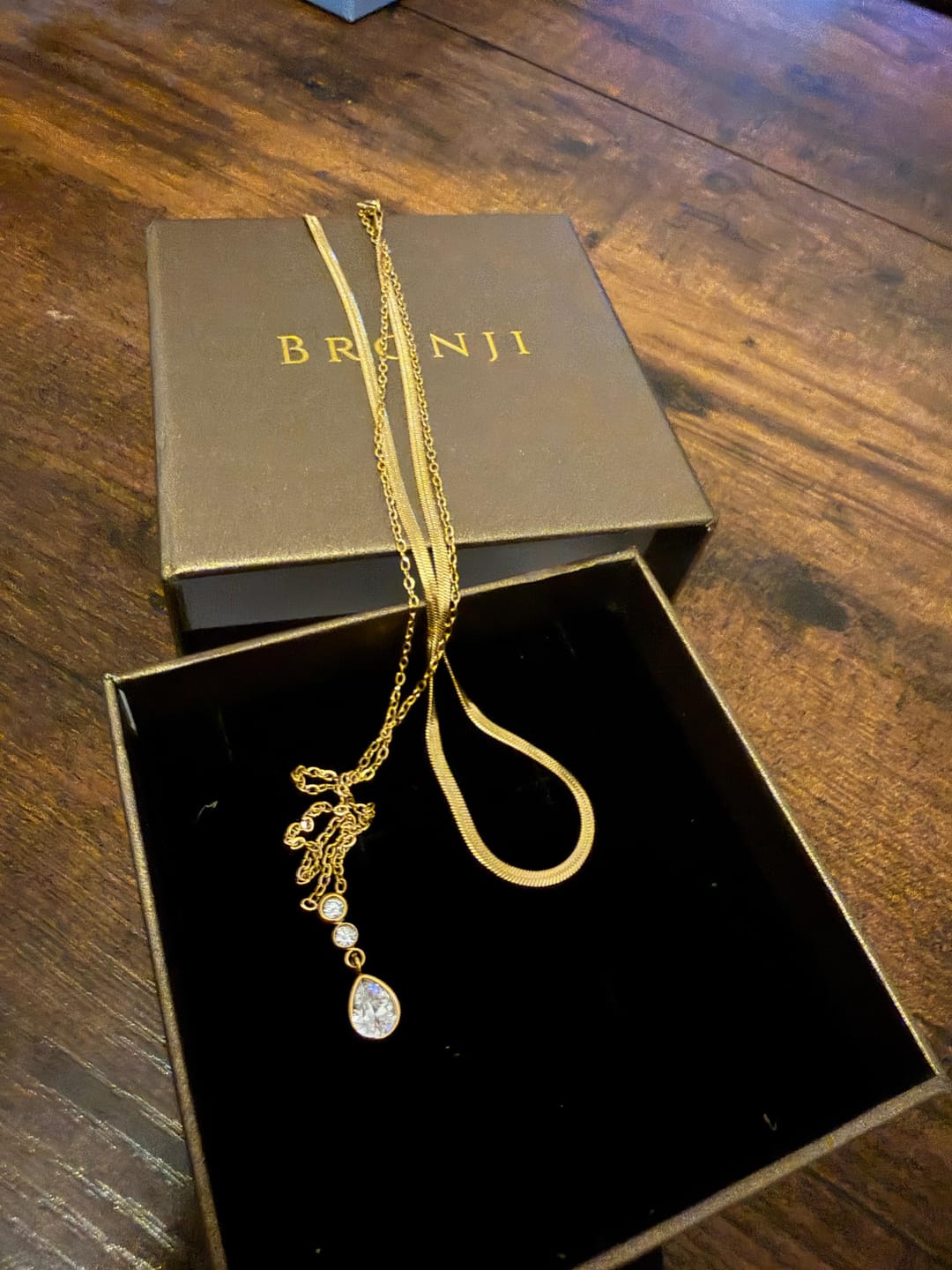 Customer photo review of Cascade Necklace Set