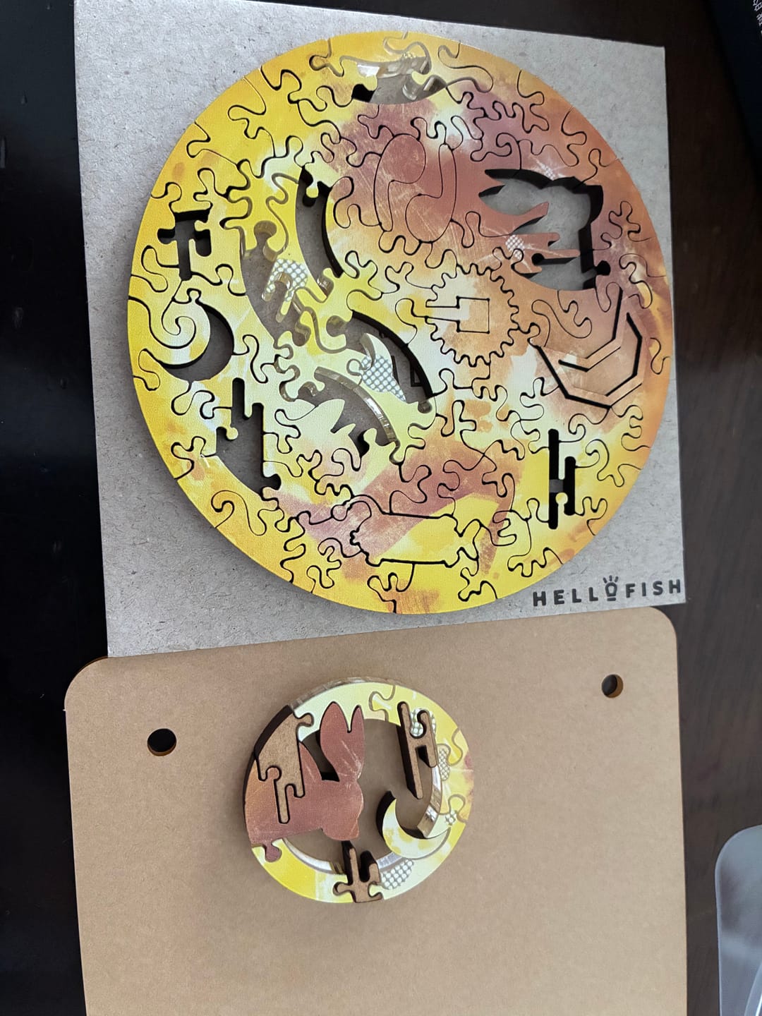Customer photo review of 【９月入荷分予約】宇宙の破片 MOON 月と専用フレームセット